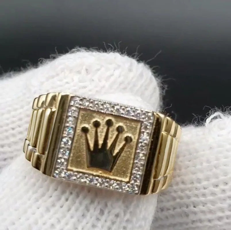 Majestic Gold Crown Ring